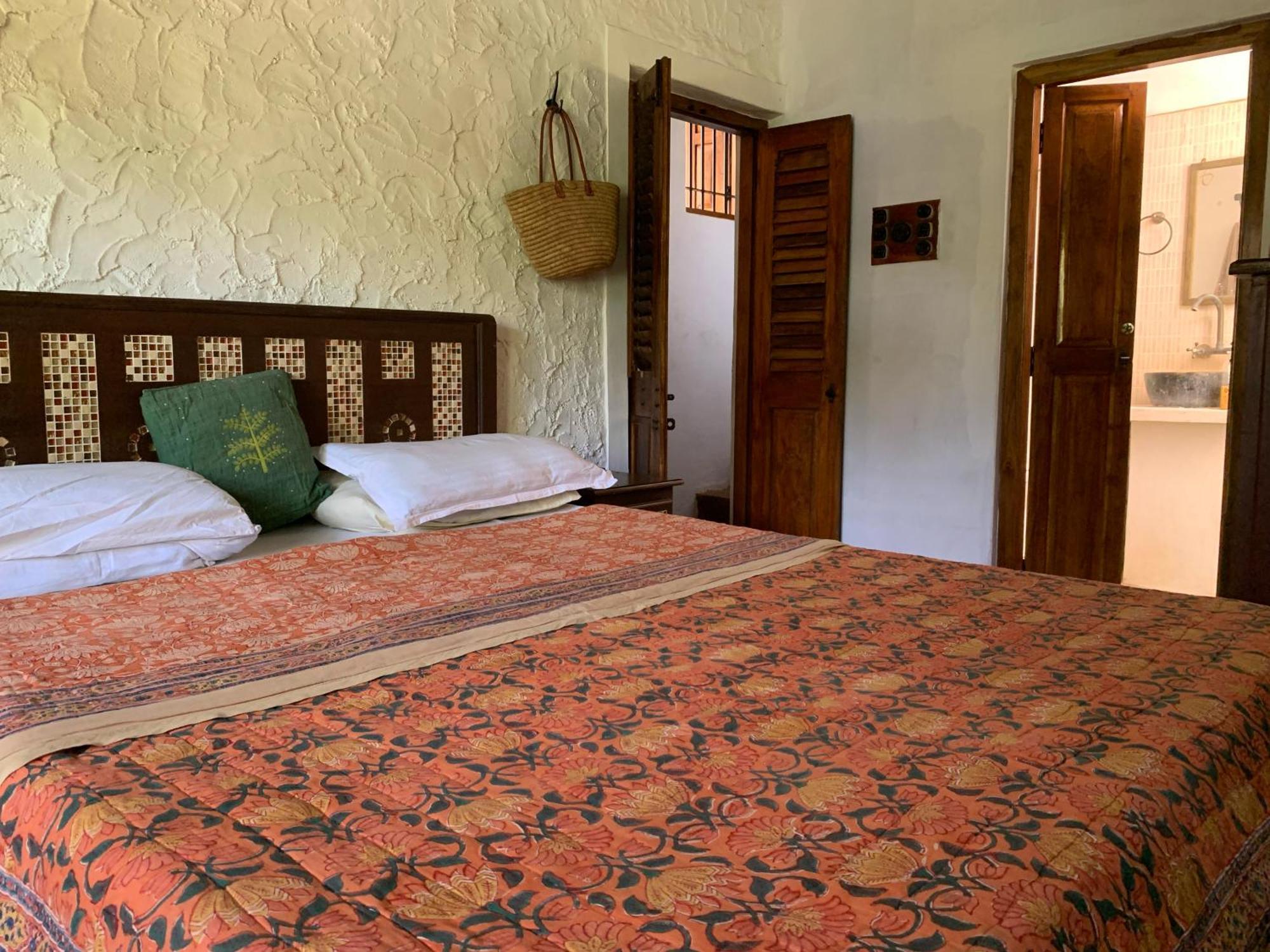 Shantam- Peace Has An Address Now! Holiday home Cheruthuruthi