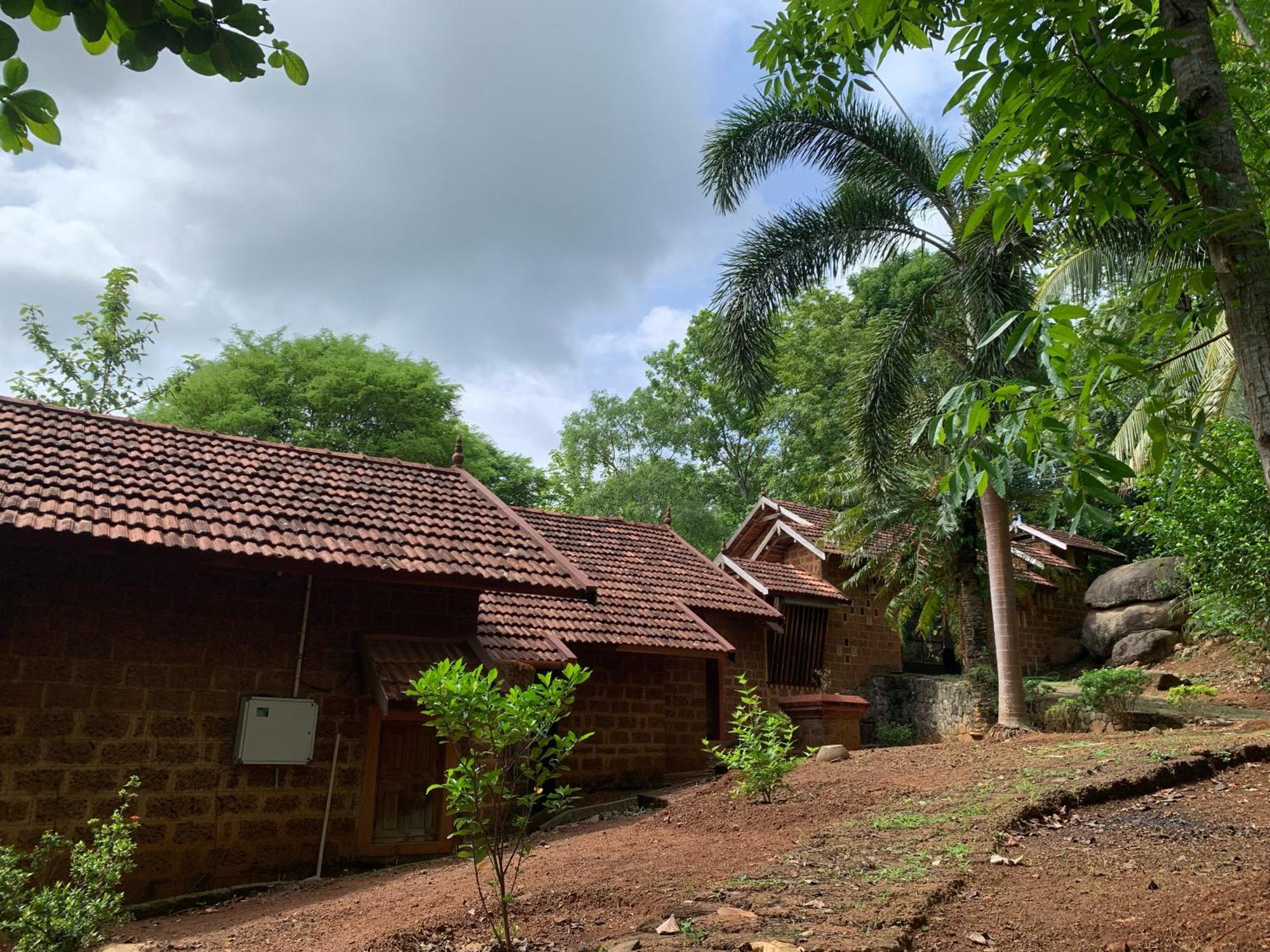 Shantam- Peace Has An Address Now! Holiday home